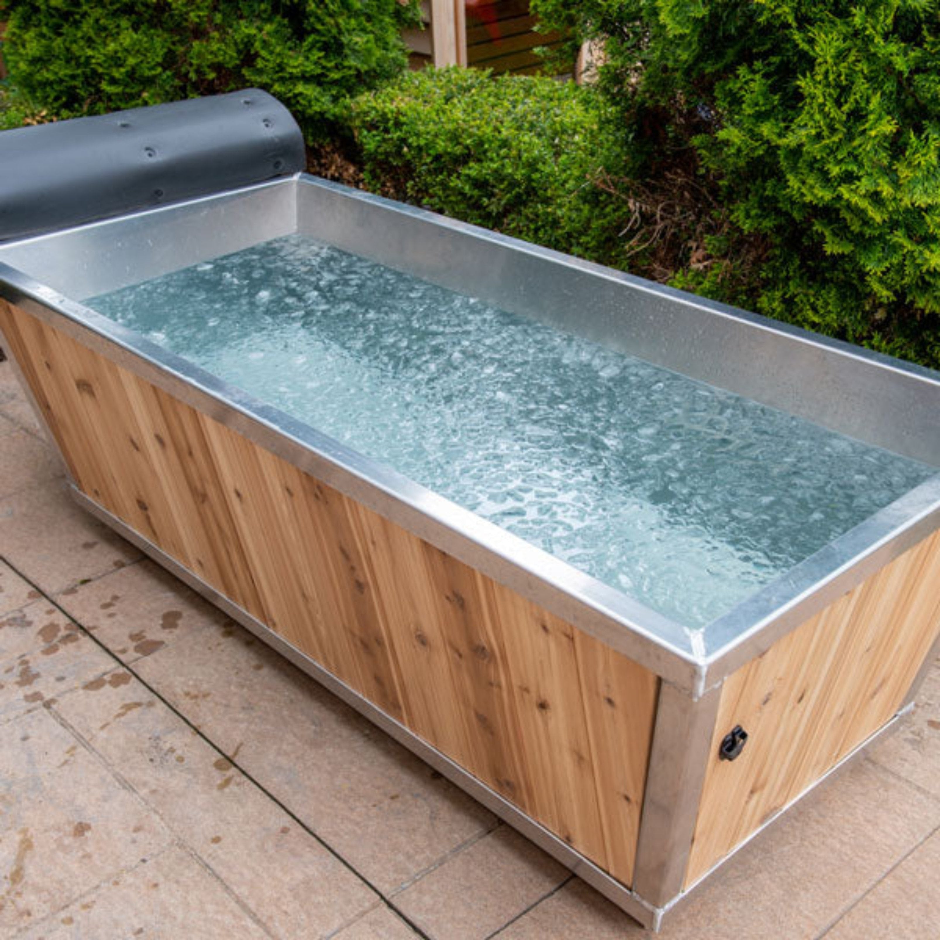 Polar-Plunge-Tub
