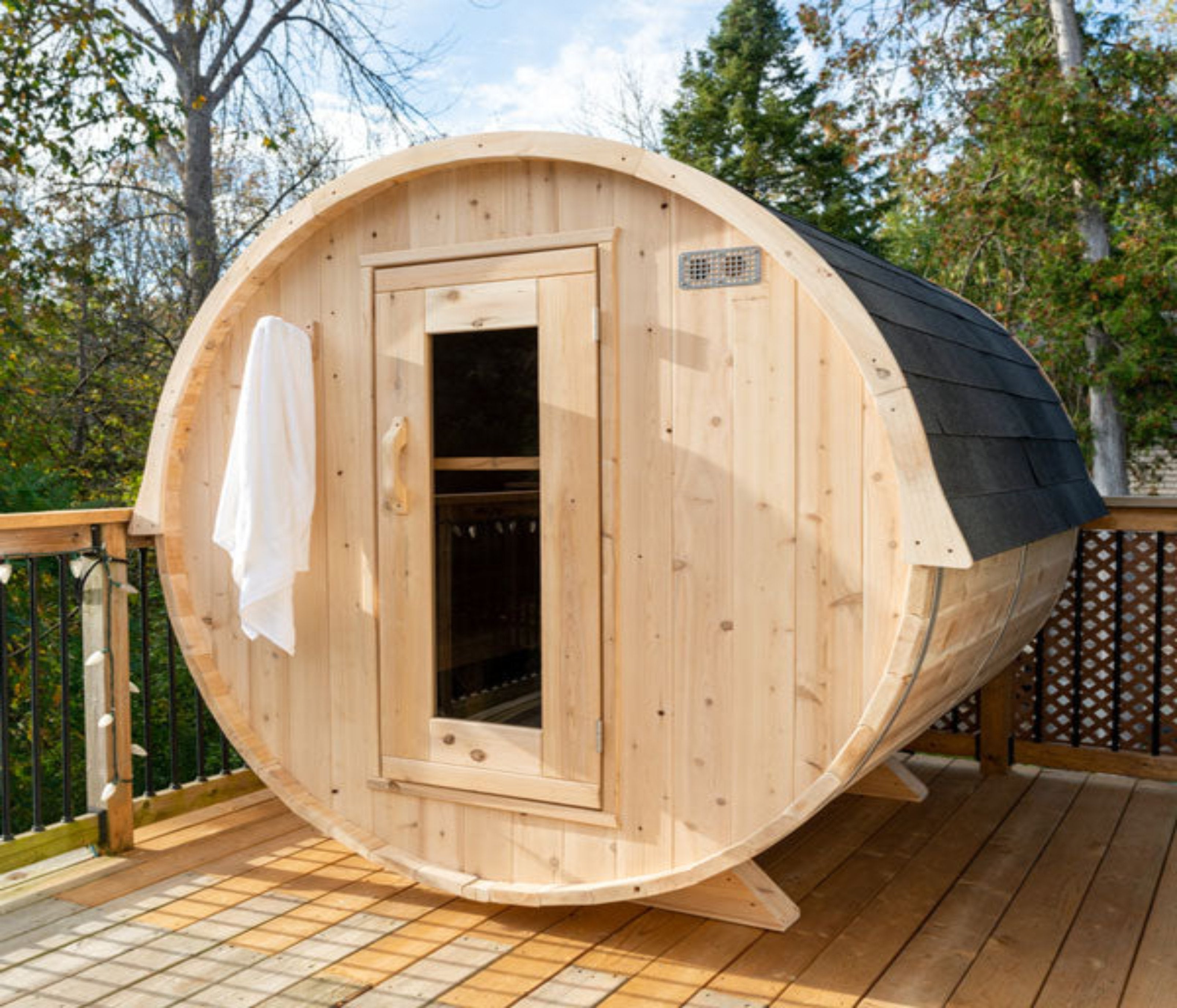 Dundalk LeisureCraft Canadian Timber Harmony Barrel Sauna CTC22W